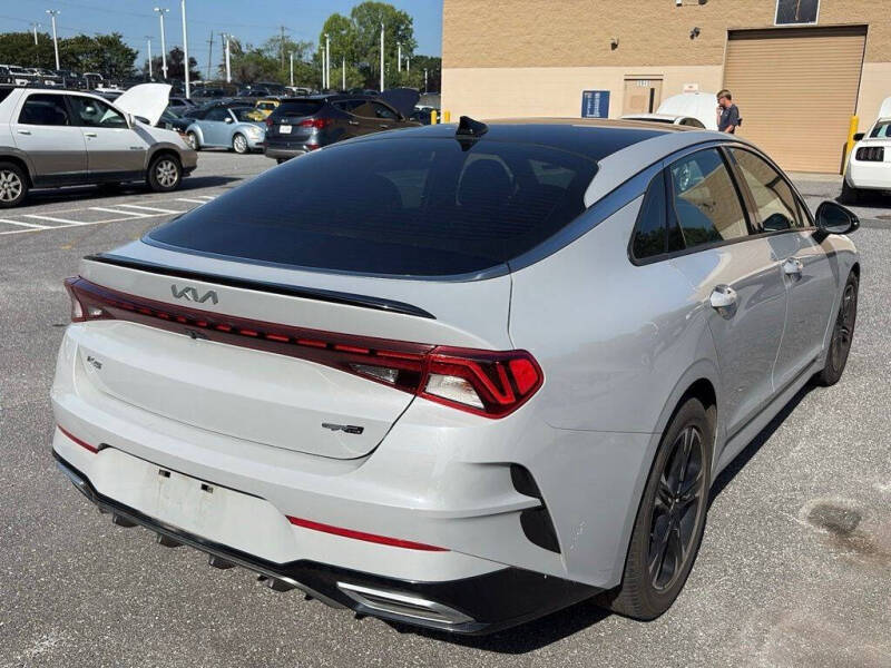 2022 Kia K5