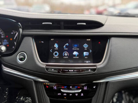 2017 Cadillac XT5 Luxury