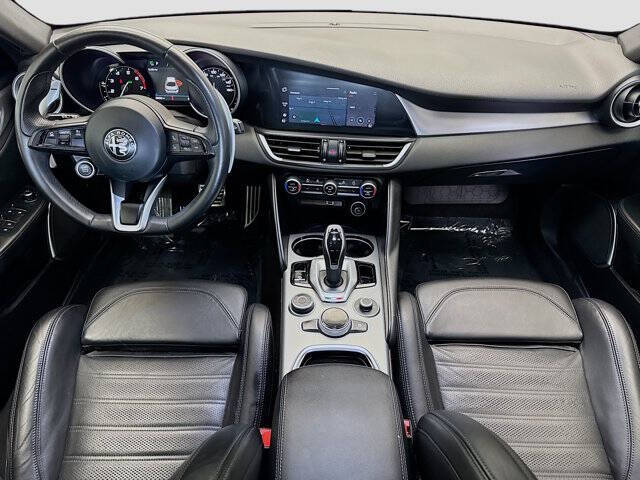 2023 Alfa Romeo Giulia Veloce