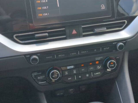 2022 Kia Niro LX
