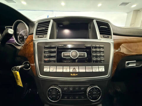 2013 Mercedes-Benz GL-Class GL 550 4MATIC