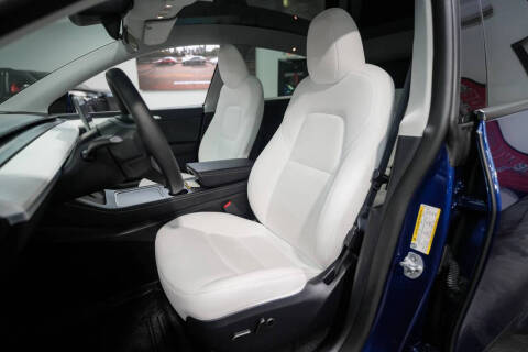 2024 Tesla Model Y Performance