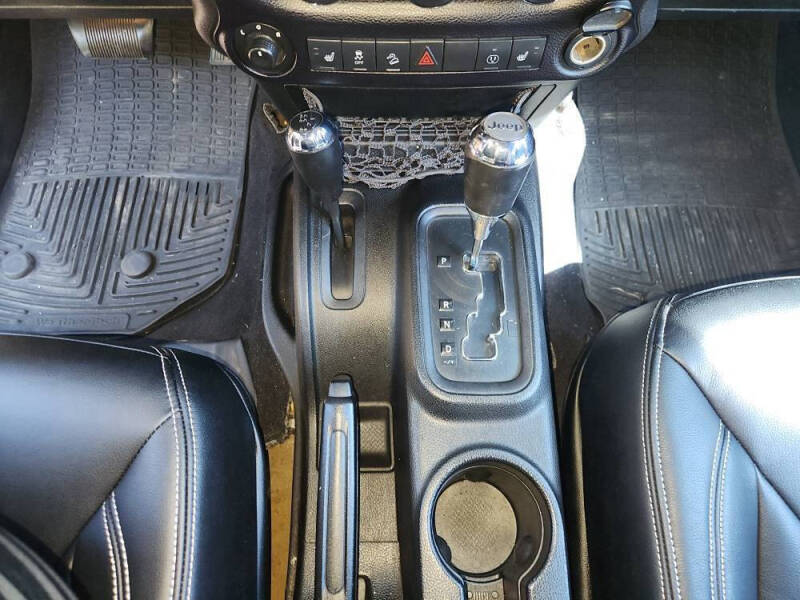 2014 Jeep Wrangler Unlimited Altitude Edition