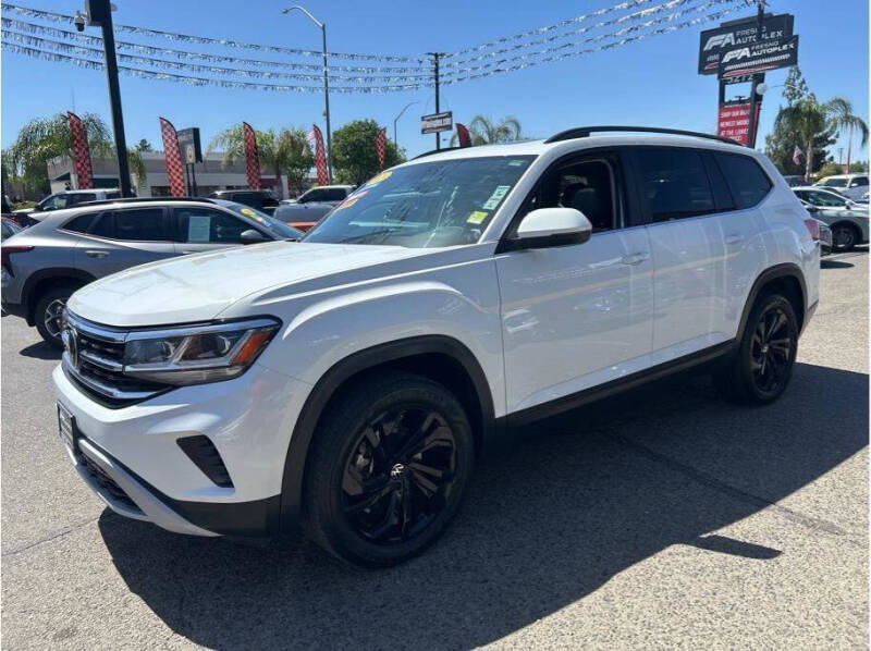 2023 Volkswagen Atlas V6 SE