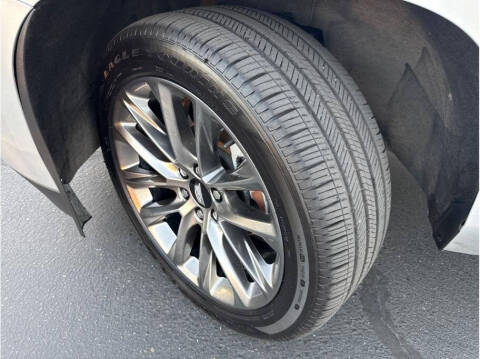 2019 Cadillac Escalade Luxury