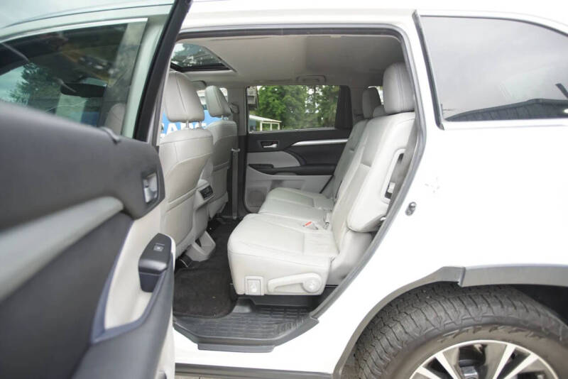 2016 Toyota Highlander XLE
