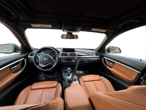 2018 BMW 3 Series 330i