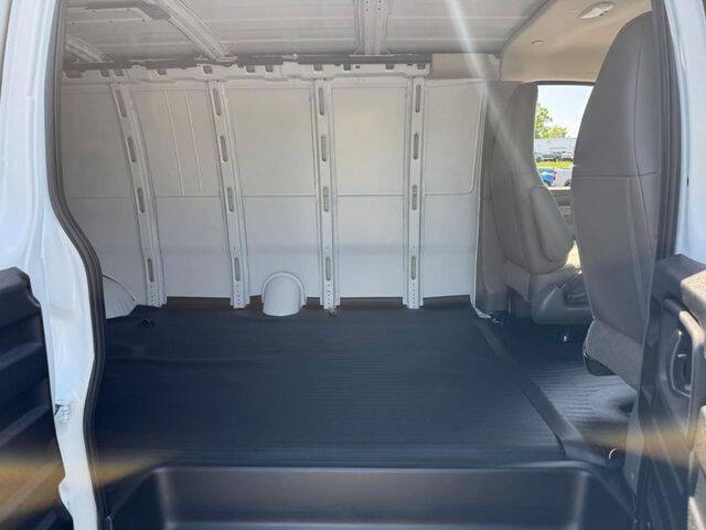 2026 Chevrolet Express 3500
