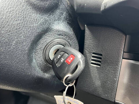 2023 Toyota Tacoma SR