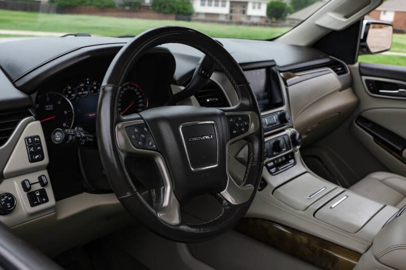 2016 GMC Yukon XL Denali