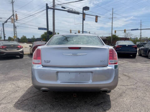 2014 Chrysler 300