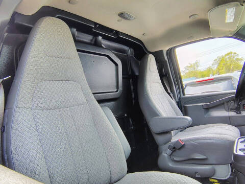 2020 Chevrolet Express 2500