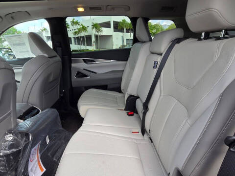 2027 Infiniti QX60 Luxe