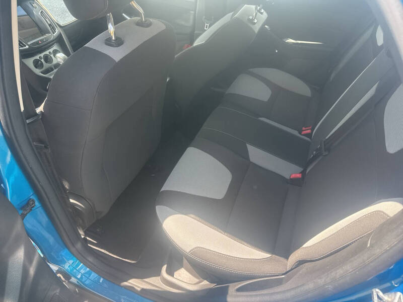 2012 Ford Focus SE