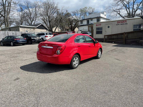 2015 Chevrolet Sonic LT Auto