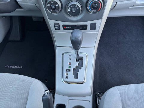 2013 Toyota Corolla L