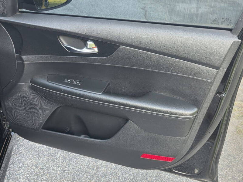 2021 Kia Forte GT Line