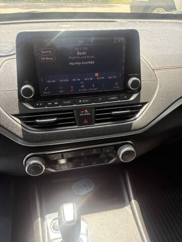 2020 Nissan Altima 2.5 SR