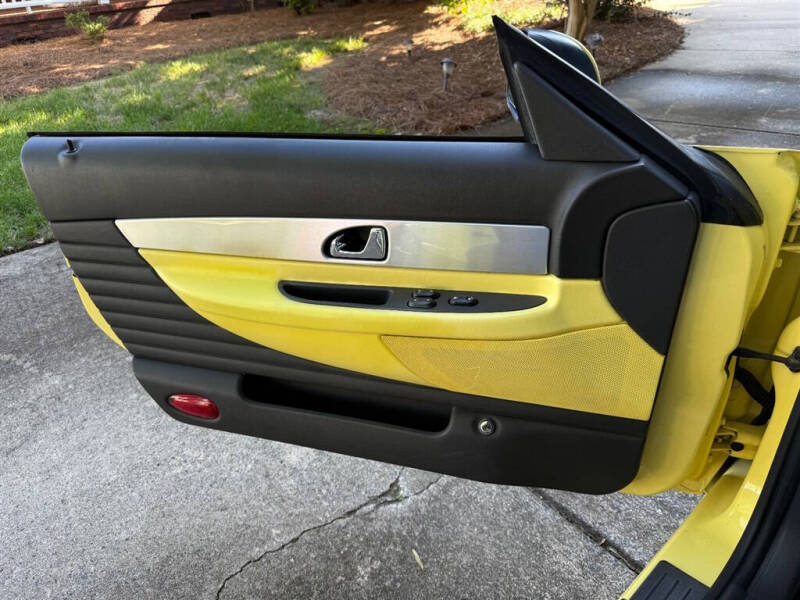 2002 Ford Thunderbird Deluxe