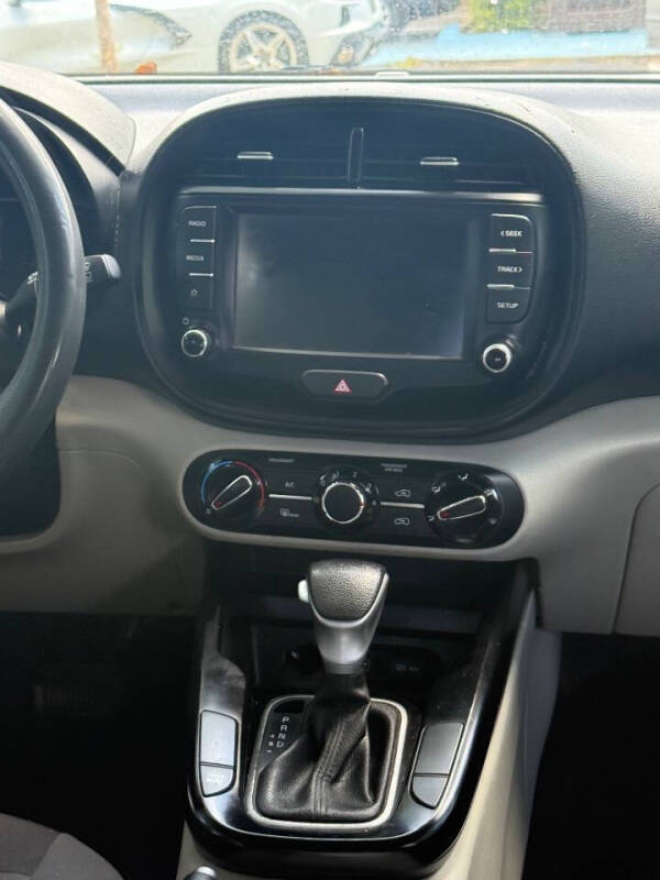 2022 Kia Soul S