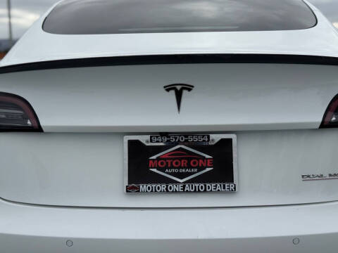2022 Tesla Model 3 Performance
