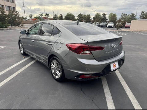 2019 Hyundai Elantra