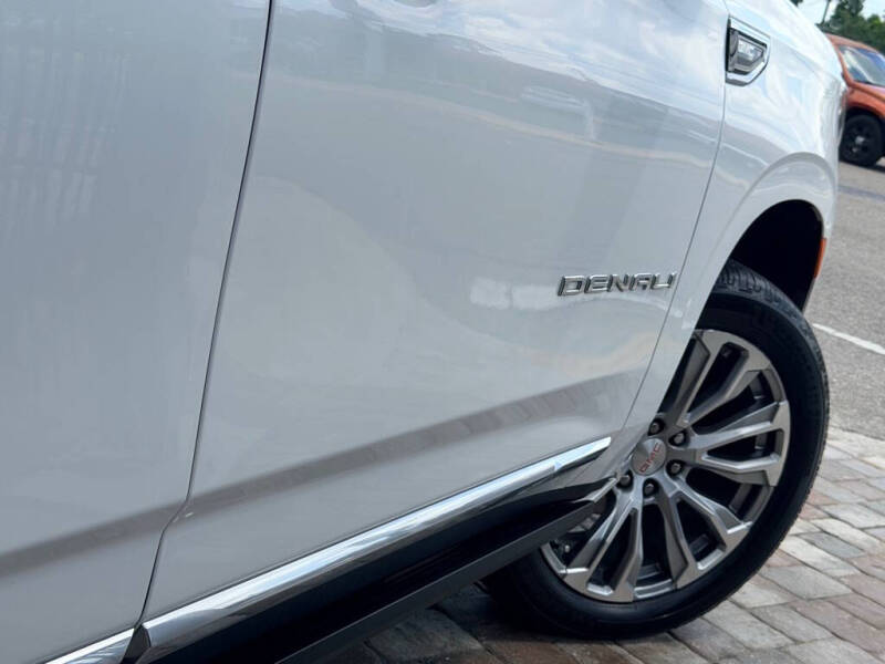 2022 GMC Yukon XL Denali