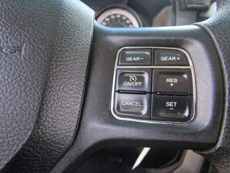 2017 RAM 1500 Express