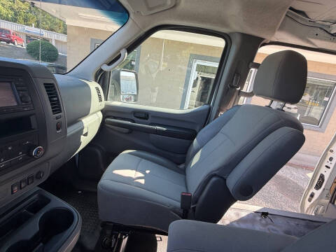 2012 Nissan NV 1500 SV