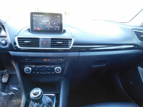 2015 Mazda MAZDA3 i Grand Touring