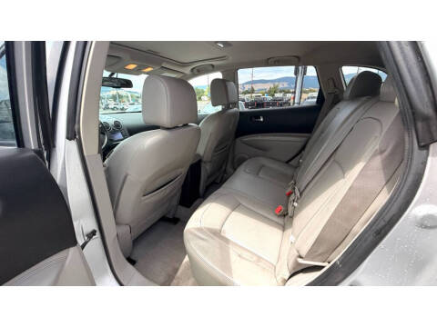 2011 Nissan Rogue SV