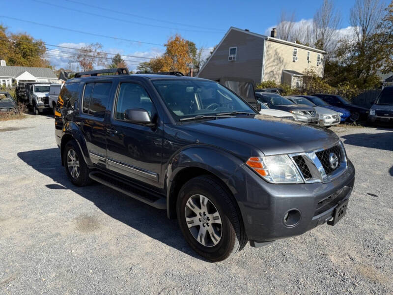 2011 Nissan Pathfinder Silver Edition