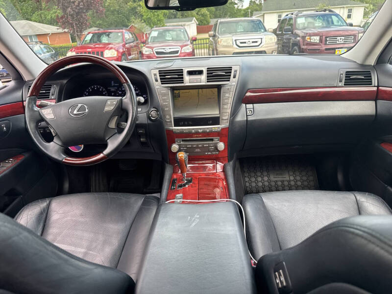 2011 Lexus LS 460
