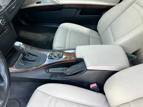 2012 BMW 3 Series 328i