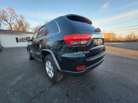 2011 Jeep Grand Cherokee Laredo