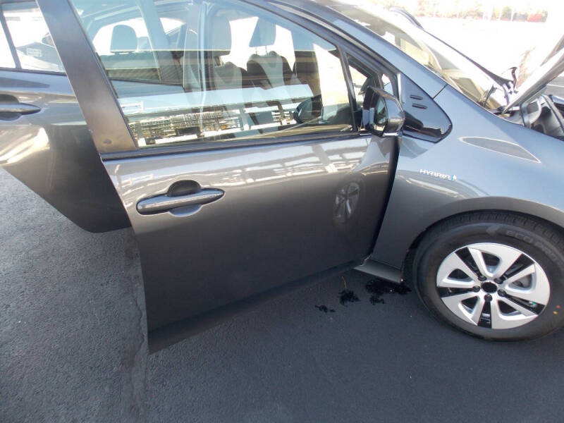 2018 Toyota Prius Three