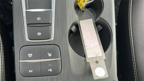 2021 Ford Escape Plug-In Hybrid Titanium