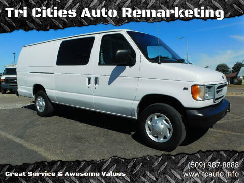2002 Ford E-Series Cargo for sale at Tri Cities Auto Remarketing in Kennewick WA