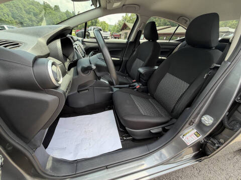 2022 Nissan Versa S