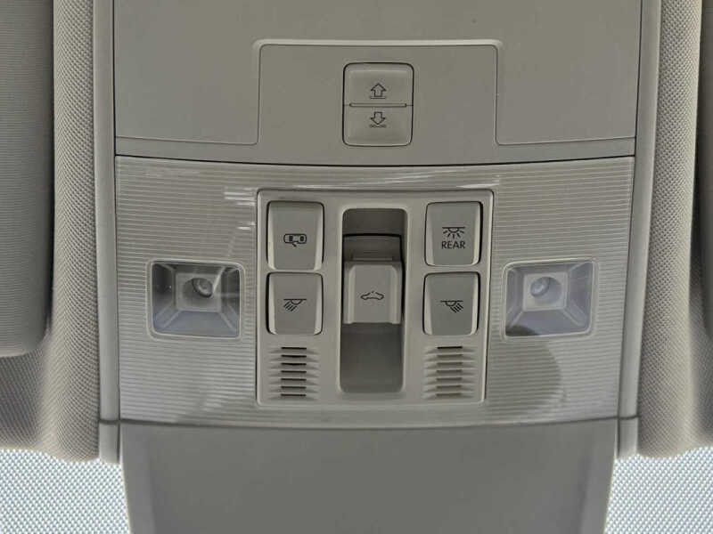 2018 Volkswagen Tiguan 2.0T SEL Premium