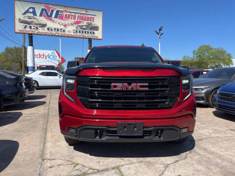 2024 GMC Sierra 1500 Elevation