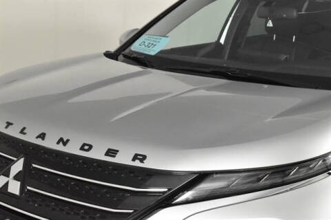 2023 Mitsubishi Outlander SEL