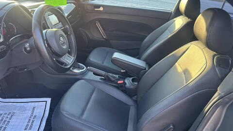 2016 Volkswagen Beetle 1.8T Classic PZEV