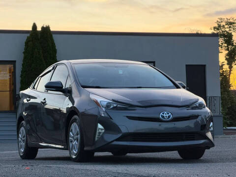 2016 Toyota Prius Two