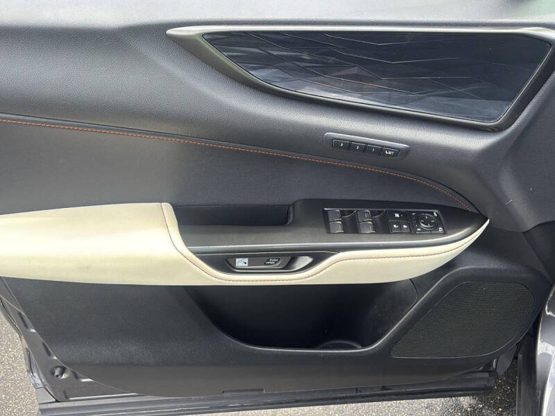 2022 Lexus NX 350h Premium