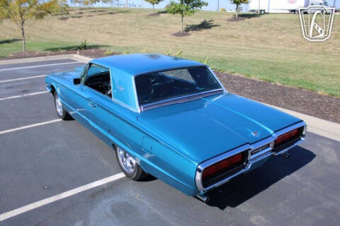 1965 Ford Thunderbird