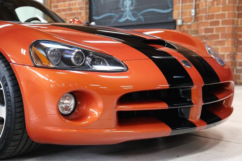 2006 Dodge Viper SRT-10