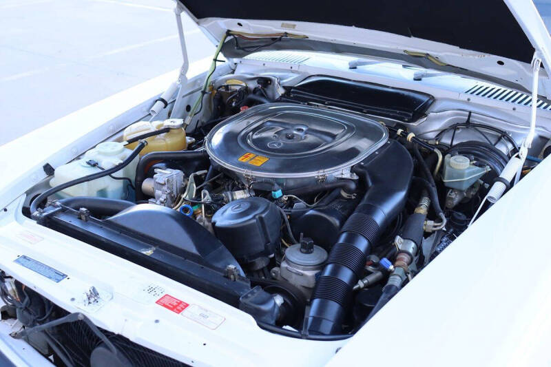 1988 Mercedes-Benz 560-Class 560 SL