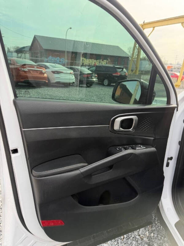2022 Kia Sorento S