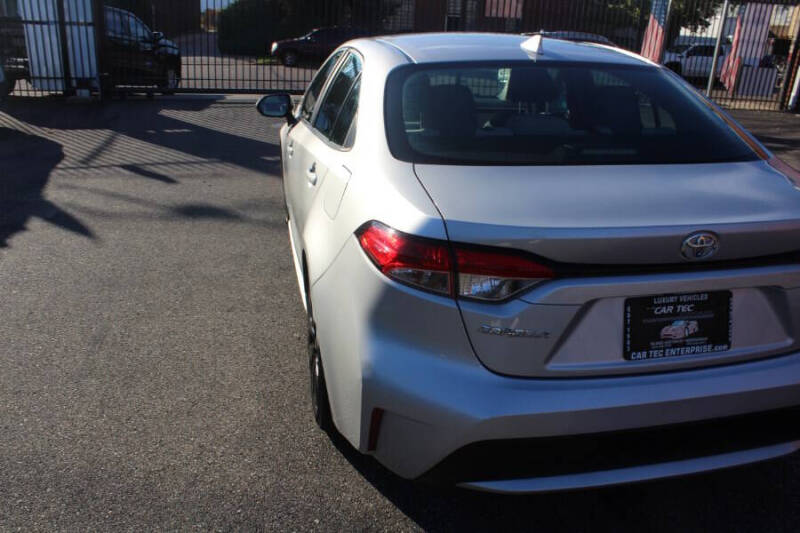 2021 Toyota Corolla LE